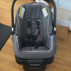 Graco car seat