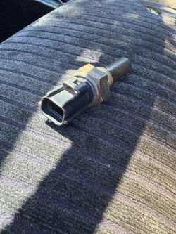 22re coolant temp sensor