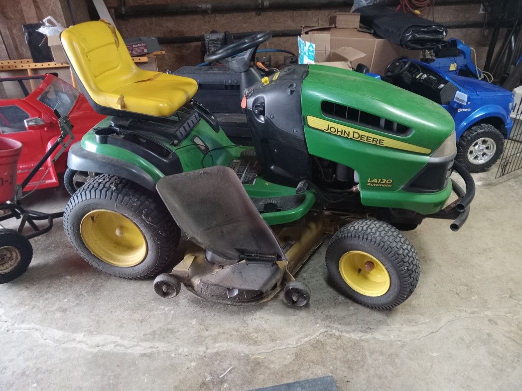 John Deere LA130 48"