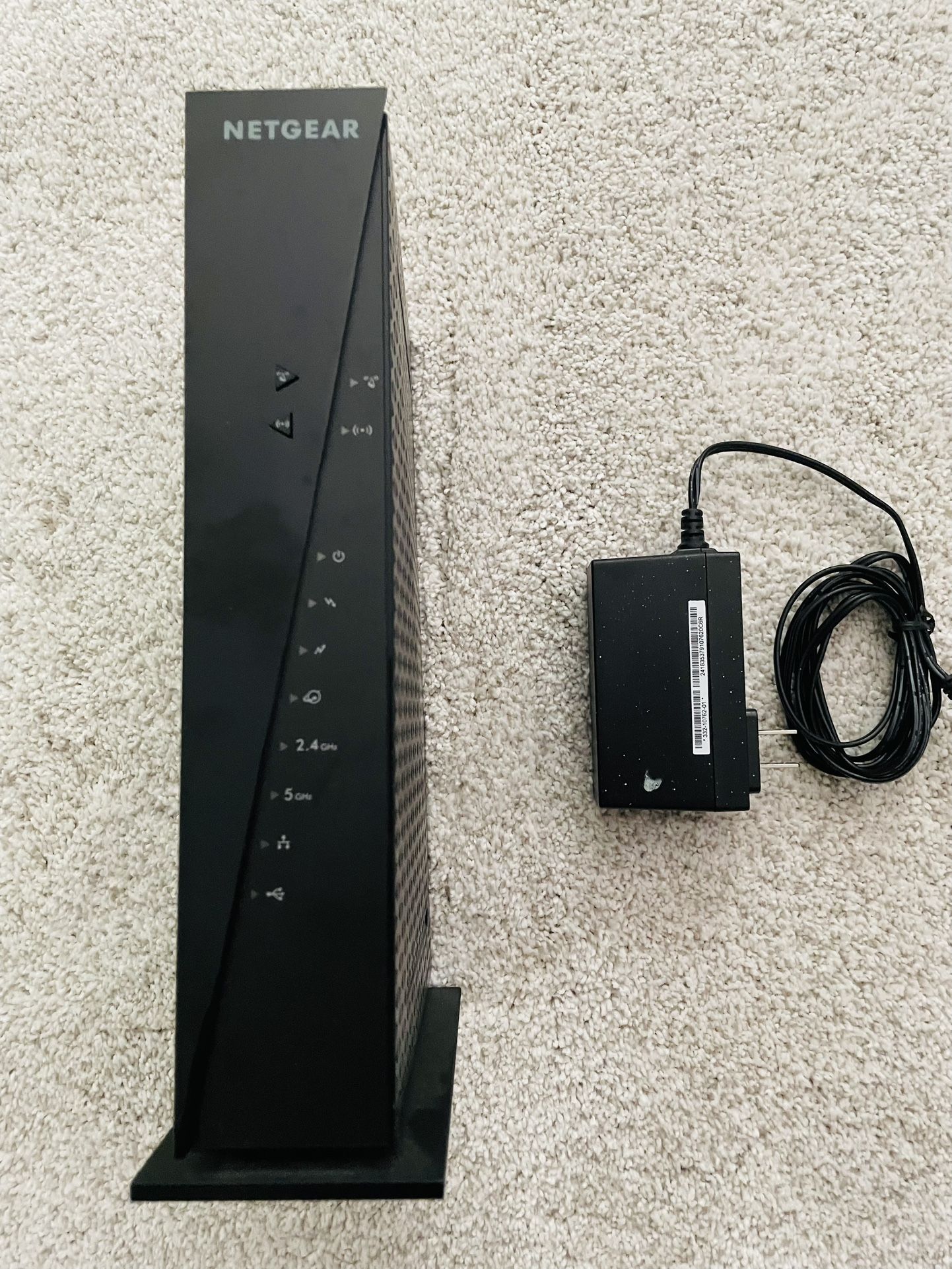NETGEAR Cable Modem WiFi Router Combo