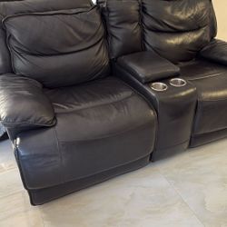 Recliner For Two. 