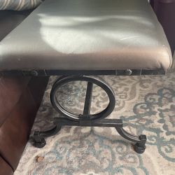 Ottoman / Foot Rest Wroght Iron W/metallic Silver Cushion 