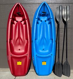 Kayak and paddle
