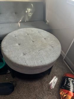 Round Tufted Ottoman Gray Fabic