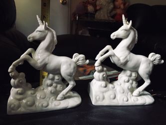 Vintage Otagiri Mercantile Company White Porcelain Unicorns