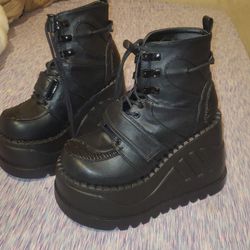 Never Worn Black Demonis Platform Boots Size 6