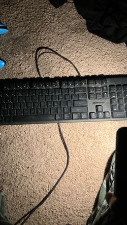 iBUYPOWER Wired Full-Size Keyboard