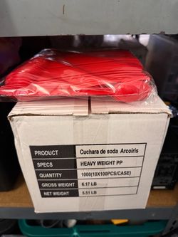 Caja de 1,000 cucharas para raspado a $28 la caja