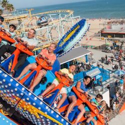 4 RIDE WRISTBAND Santa Cruz Beach Boardwalk