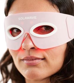 Solawave Red Light LED eye Mask.