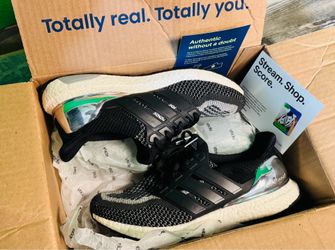 Rare* Ultraboost Silver Medal size 11.5