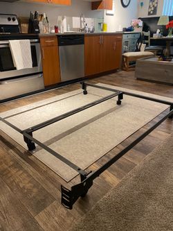 Free queen bedframe and headboard
