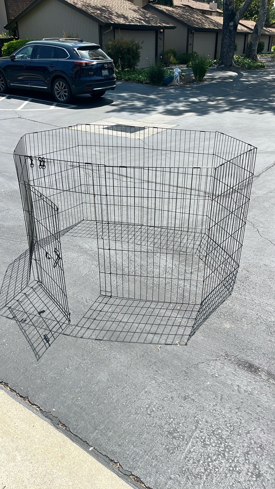 Metal Dog Crate With Door