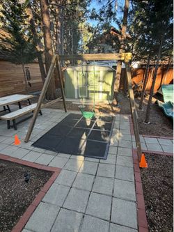 Wood Swing with netted seat!