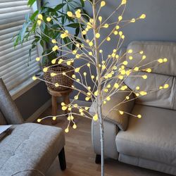 Light Up Tree