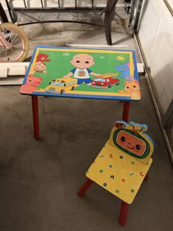 Coco melon Table