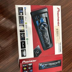 Pioneer Radio 