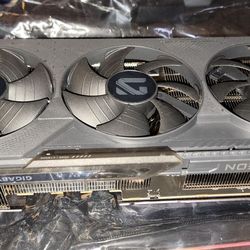 Gigabyte RX 9070 xt OC