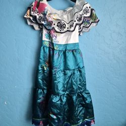 Maribel COSTUME