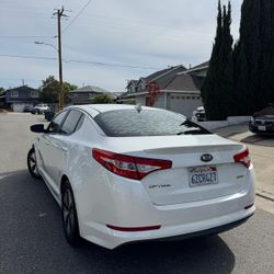 VENDO HERMOSO KIA ÓPTIMA HÍBRIDO 2012 $4500