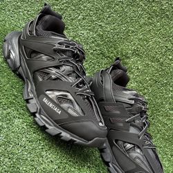 Belenciaga Shoes Size 10