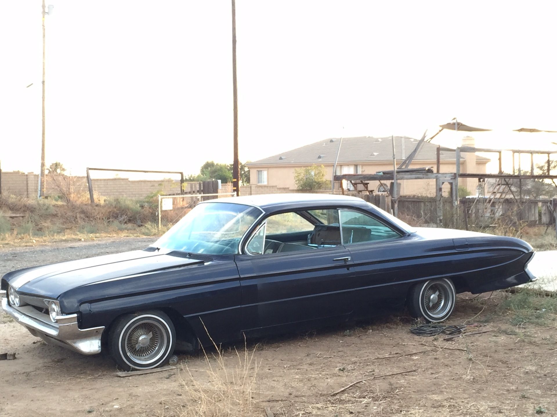 1961 oldsmobile dynamic 88 bubble top same as Chevy Impala.
