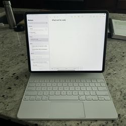iPad Pro (12.9 Inch) Magic Keyboard 