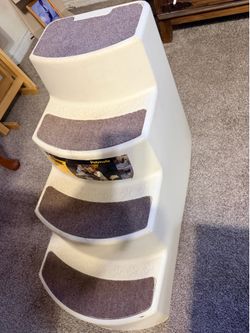 Dog stairs