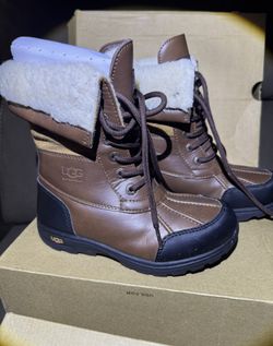 UGG BOOTS FOR GIRLS, SIZE 13