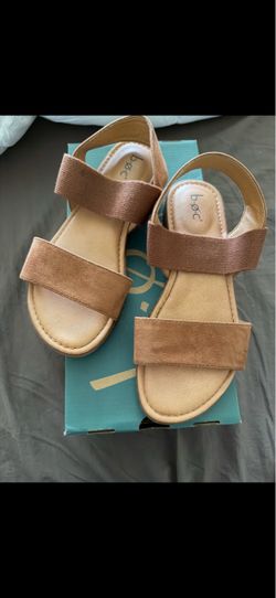 B.O.C. Women's Flat Sandals