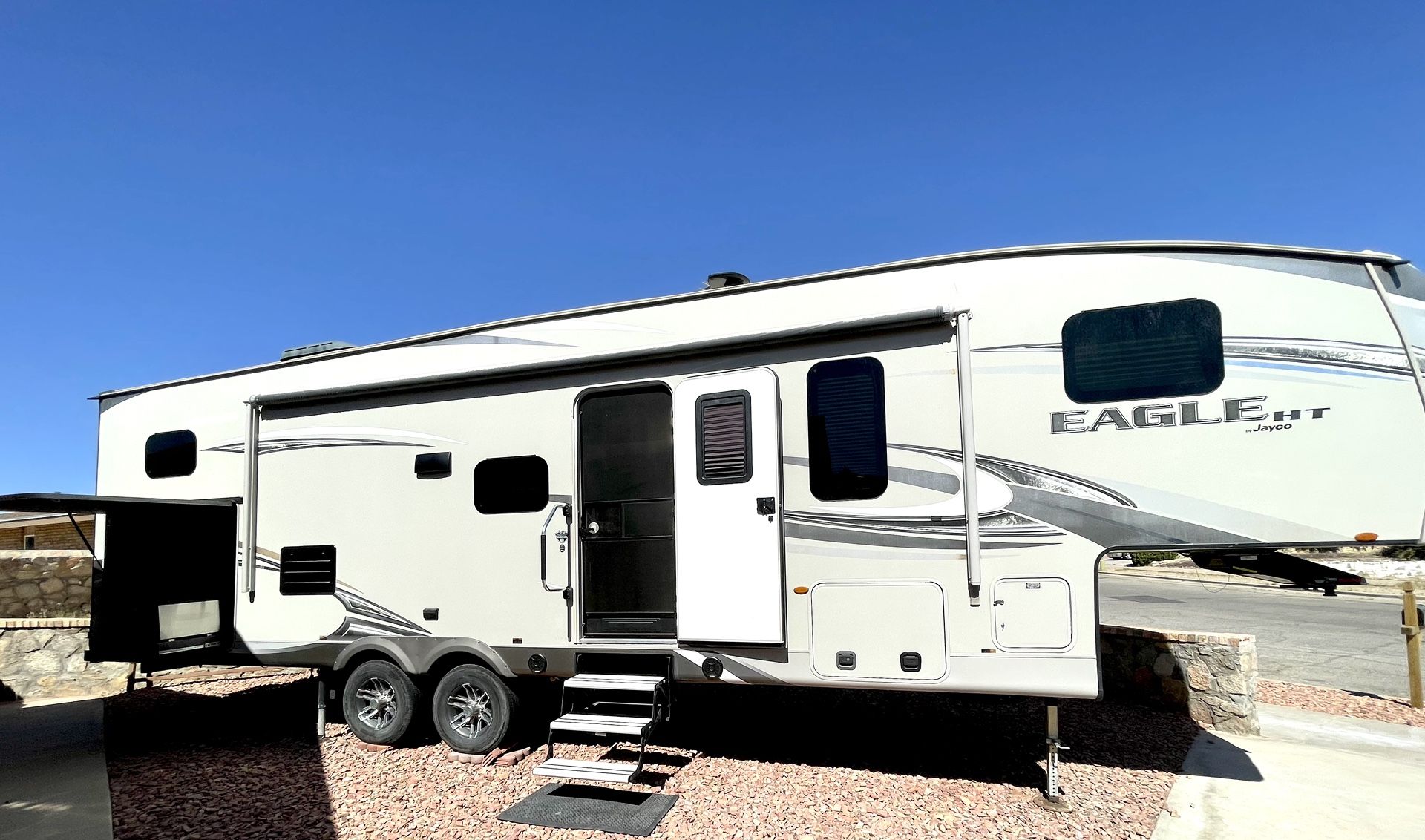 2017 Jayco 29.5 BHOK