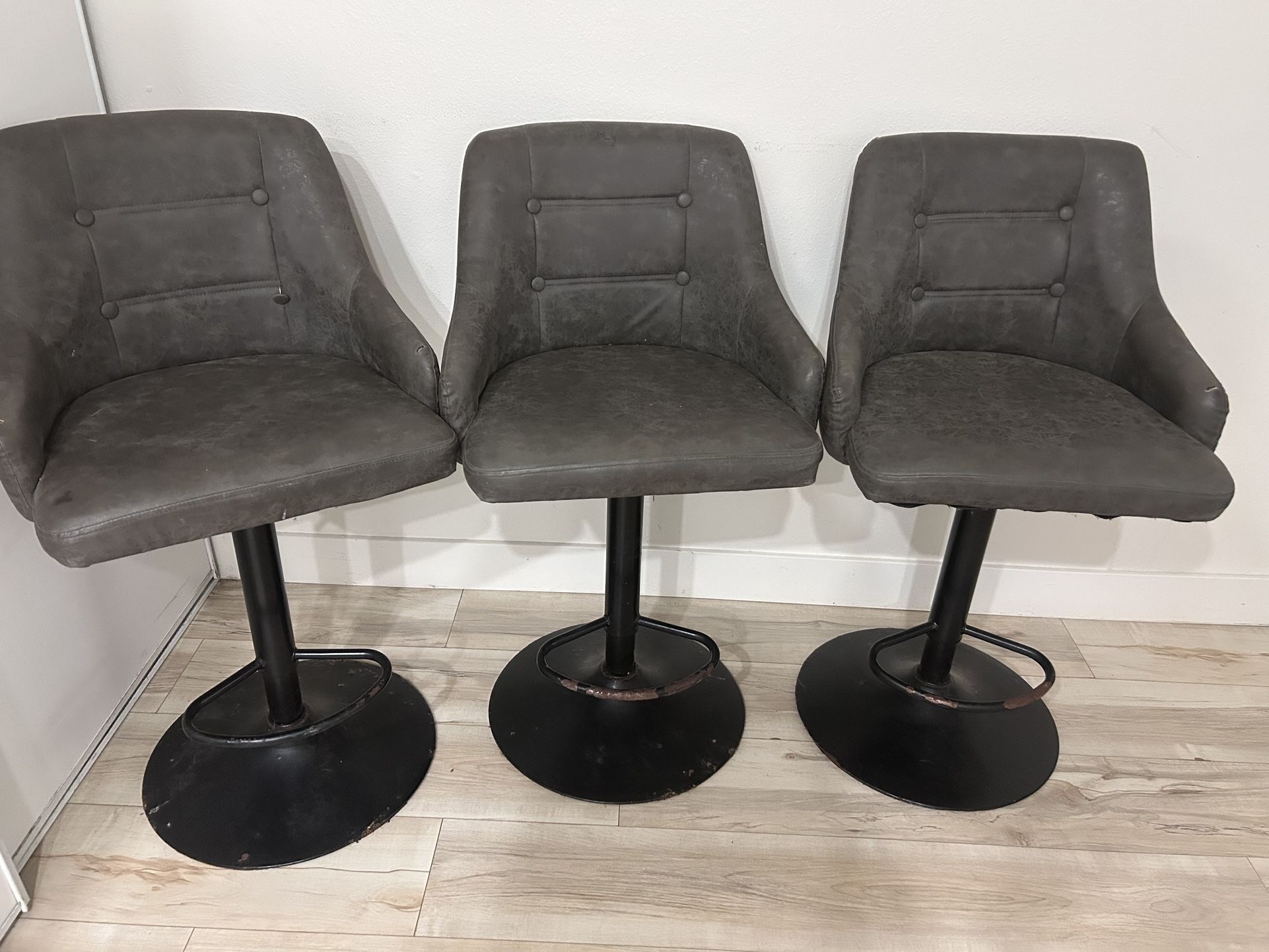 Free Stools