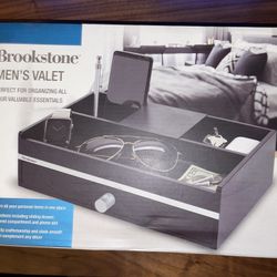 Brookstone Men’s Valet 