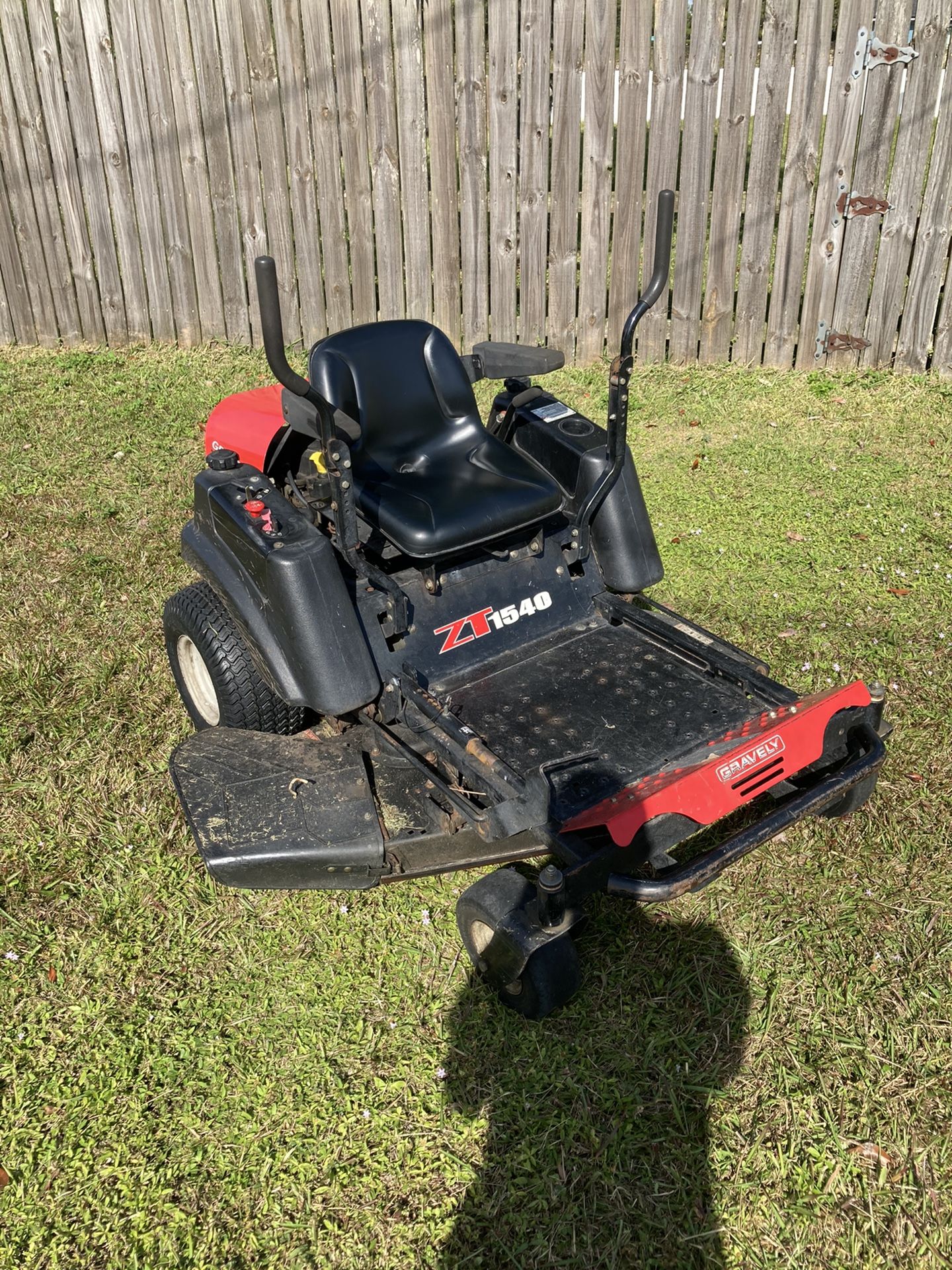 Gravely ZT1540 Zero Turn Mower for Sale in St. Cloud, FL OfferUp