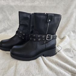 LADIES MID CALF BOOTS POP Billboard Black Size  8 Med NEW WITH TAGS
