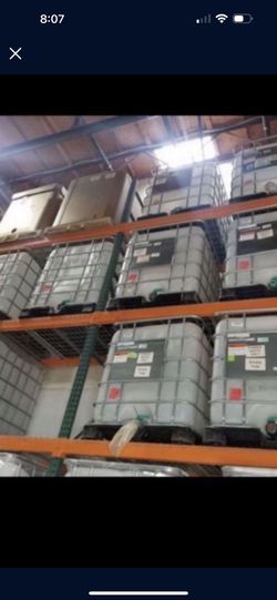 Used for  oil plastic container of 275 gallons with metal cage, 