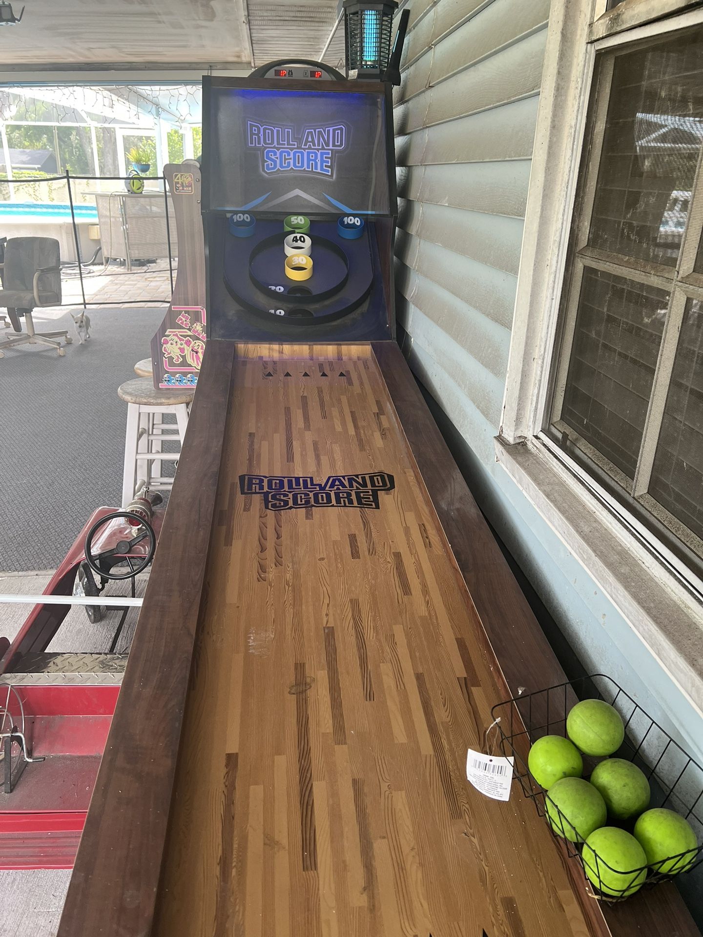 Skee Ball Machine