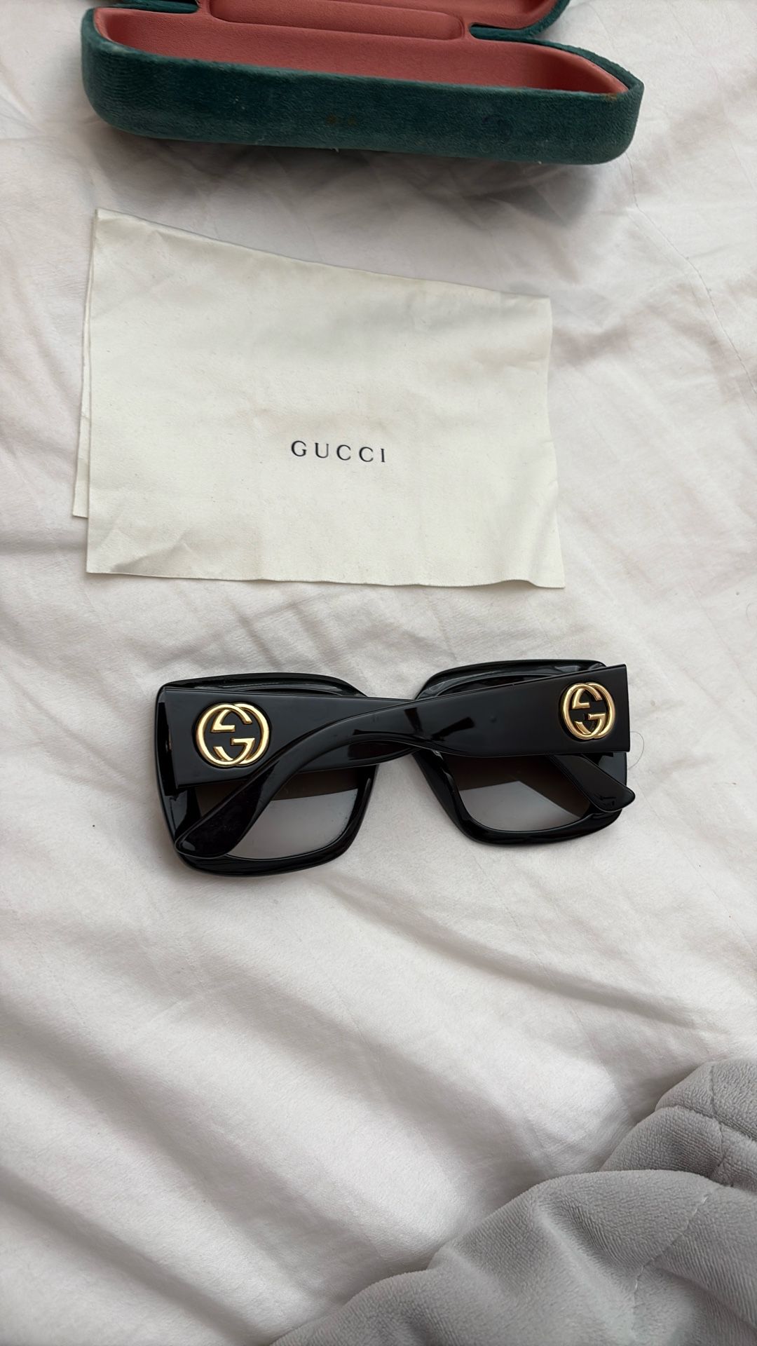 Gucci women sunglasses