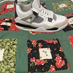 Jordan 4 Military 