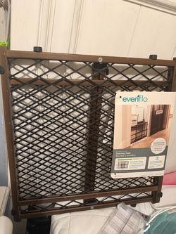 Doorway gate