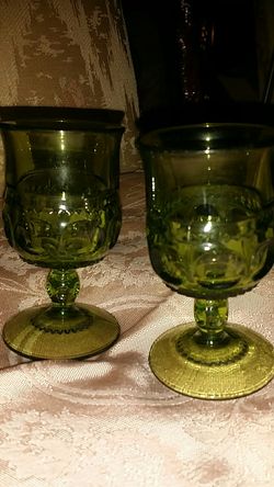 Vintage Pair Olive Wine Aperitif Glasses