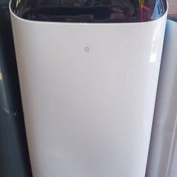 14000btu Portable Ac By Dura.  Over 750 square footage coverage.  Complete set new in box with warranty.