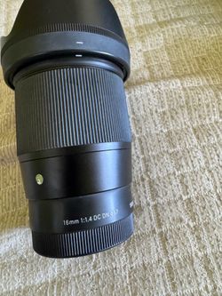 Sigma 16mm f/1.4 DC DN Contemporary Lens