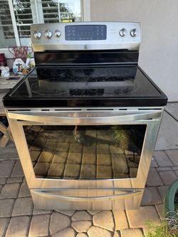 Kenmore Electric Stove