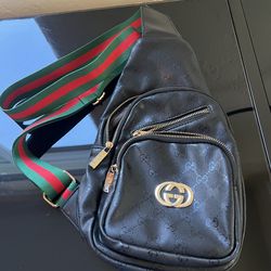 Black Vintage Men's Gucci GG Shoulder Bag