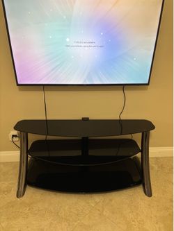 Glass TV stand - Fits upto 55” tv