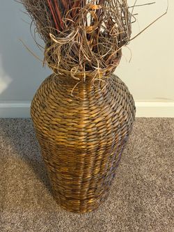 Cute Wicker basket set of TWO