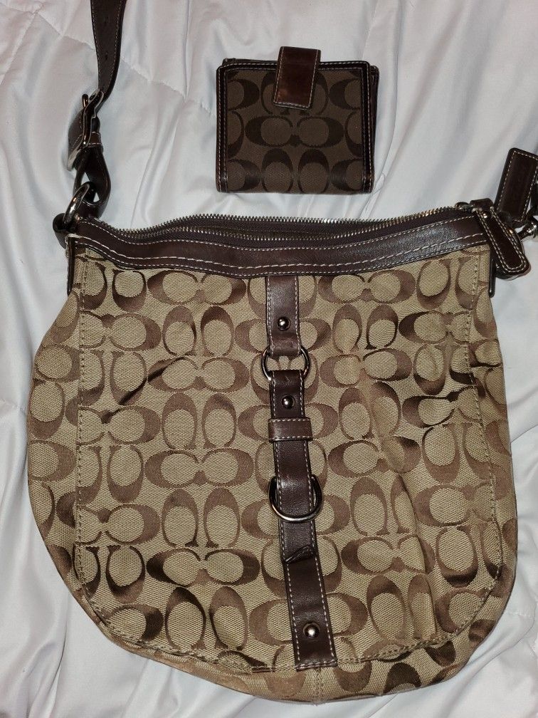 Coach Wallet And Purse - Tan And Dark Brown