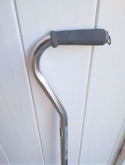Walking Cane Heavy Duty Supports 250 Lbs.