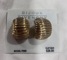 Vintage Bijoux Givenchy Gold-Tone Clip-On Earrings – Heavyweight, Classic Design